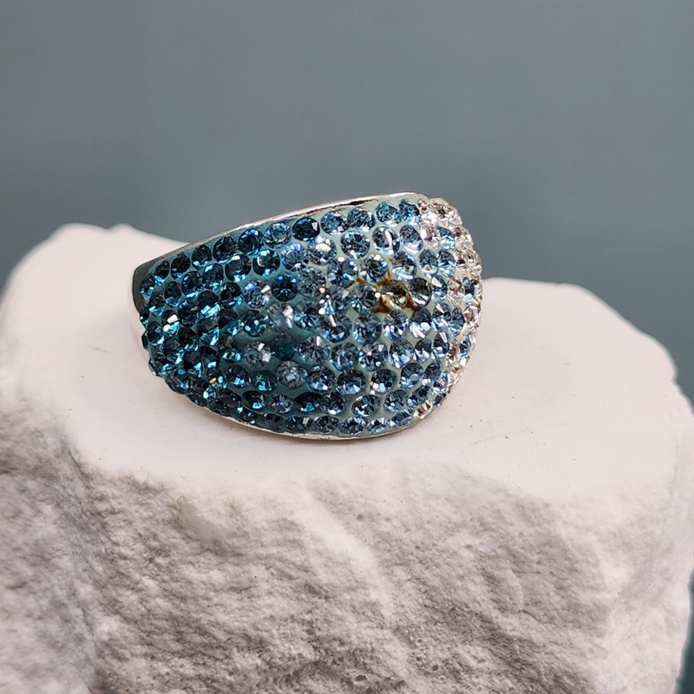 925 Sterling Silver Blue Clear Crystal Pavรฉ Dome Statement Ring Size 7 Signed AU